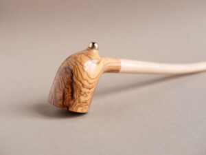 Aragorn - Olive wood and maple churchwarden - immagine 8