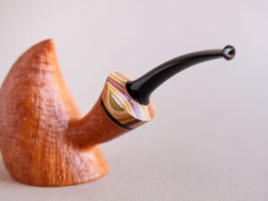 Ninja, signature model pipe crafted by Arcangelo Ambrosi. Variant with skateboard inlay.