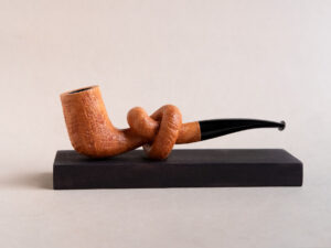 Sandblasted knotted pipe, handmade smoking pipe crafted by arcangelo ambrosi